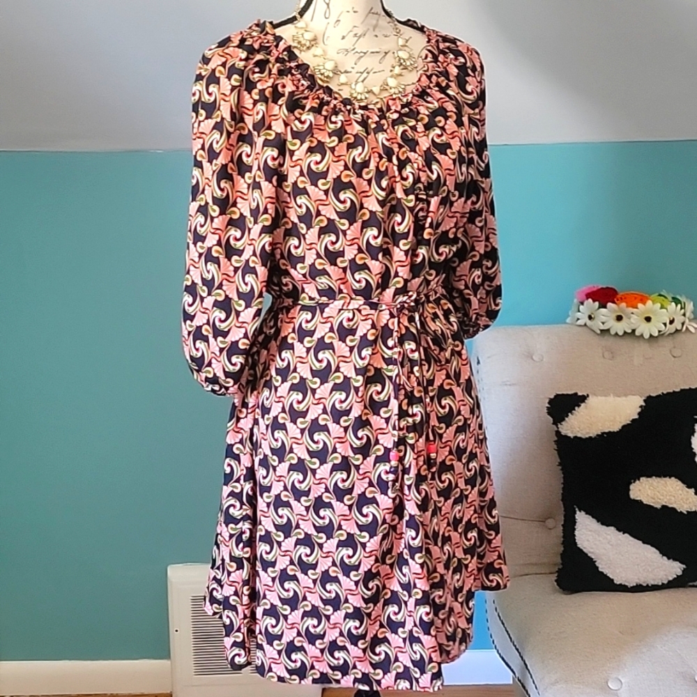 SCALLOPED TRIM, ELASTIC ROUCHED NECK SHIFT DRESS🌷